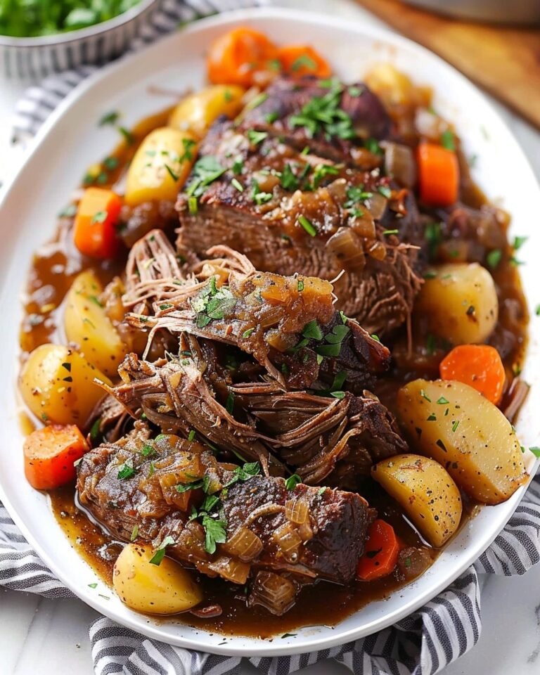 Crock Pot Pot Roast with Gravy