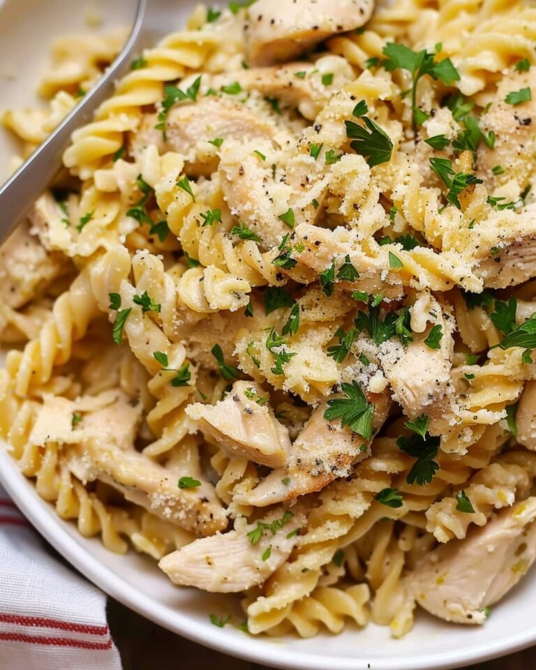Crockpot Garlic Parmesan Chicken Pasta