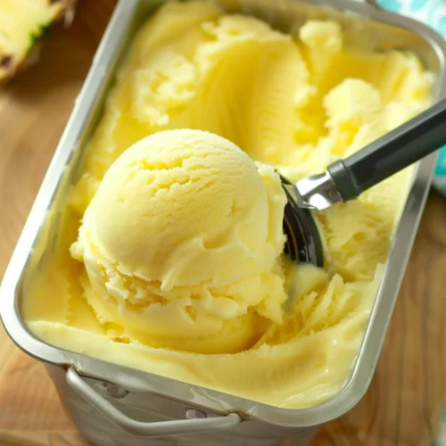 Fresh Pineapple Frozen Yogurt